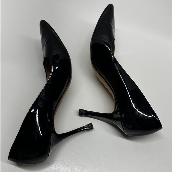 Manolo Blahnik High Heel Shoes Patent Shiny Leather Pointed Toe Black Size 7.5 - Picture 6 of 10